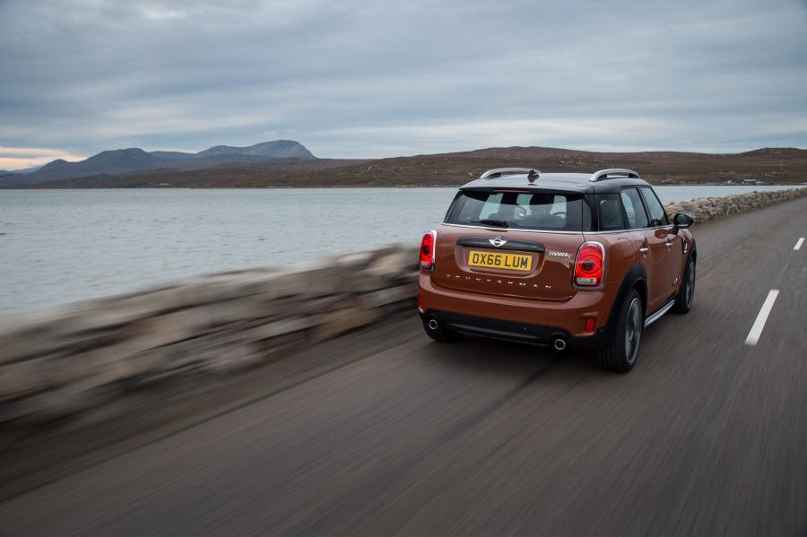  Mini Cooper S Countryman ALL4 2017 года  (WW) (фото 22 из 138)